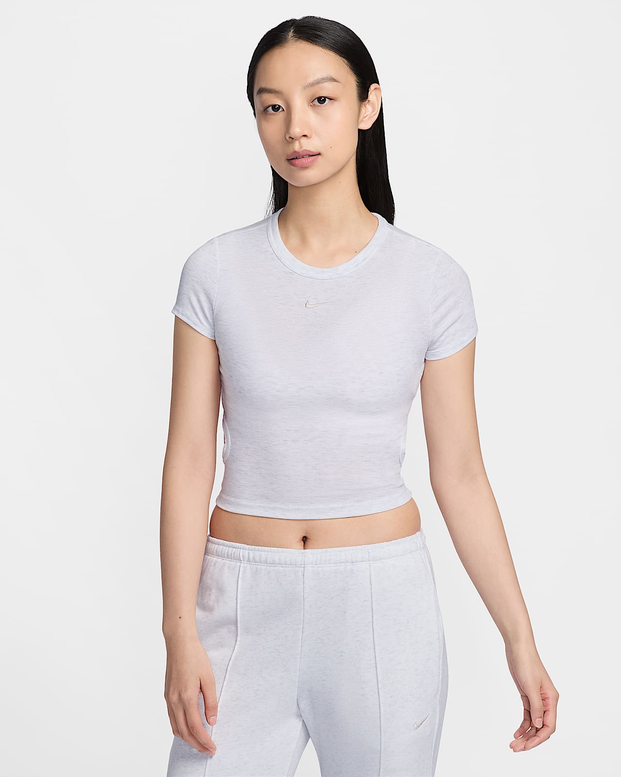 Nike Sportswear Chill Knit 女子紧身短袖短款细罗纹上衣