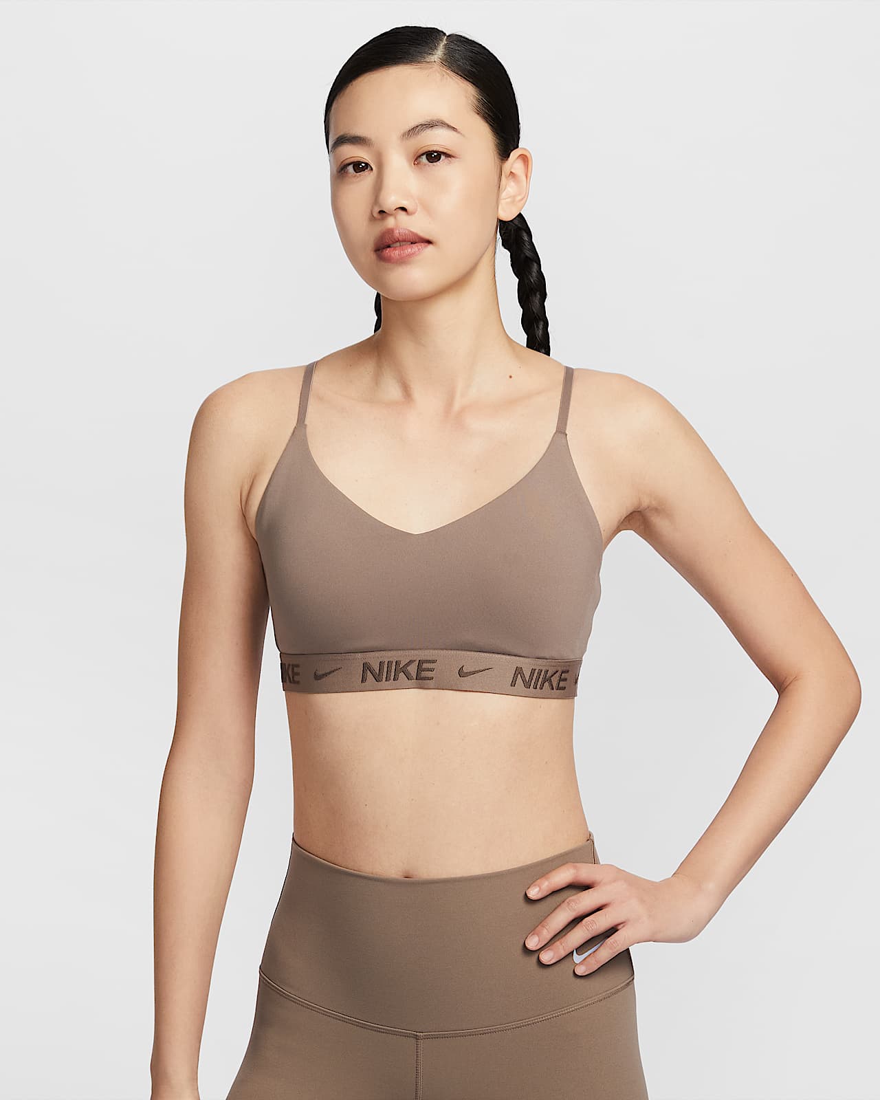 Nike Indy 女子可调节低强度支撑透气速干衬垫运动内衣