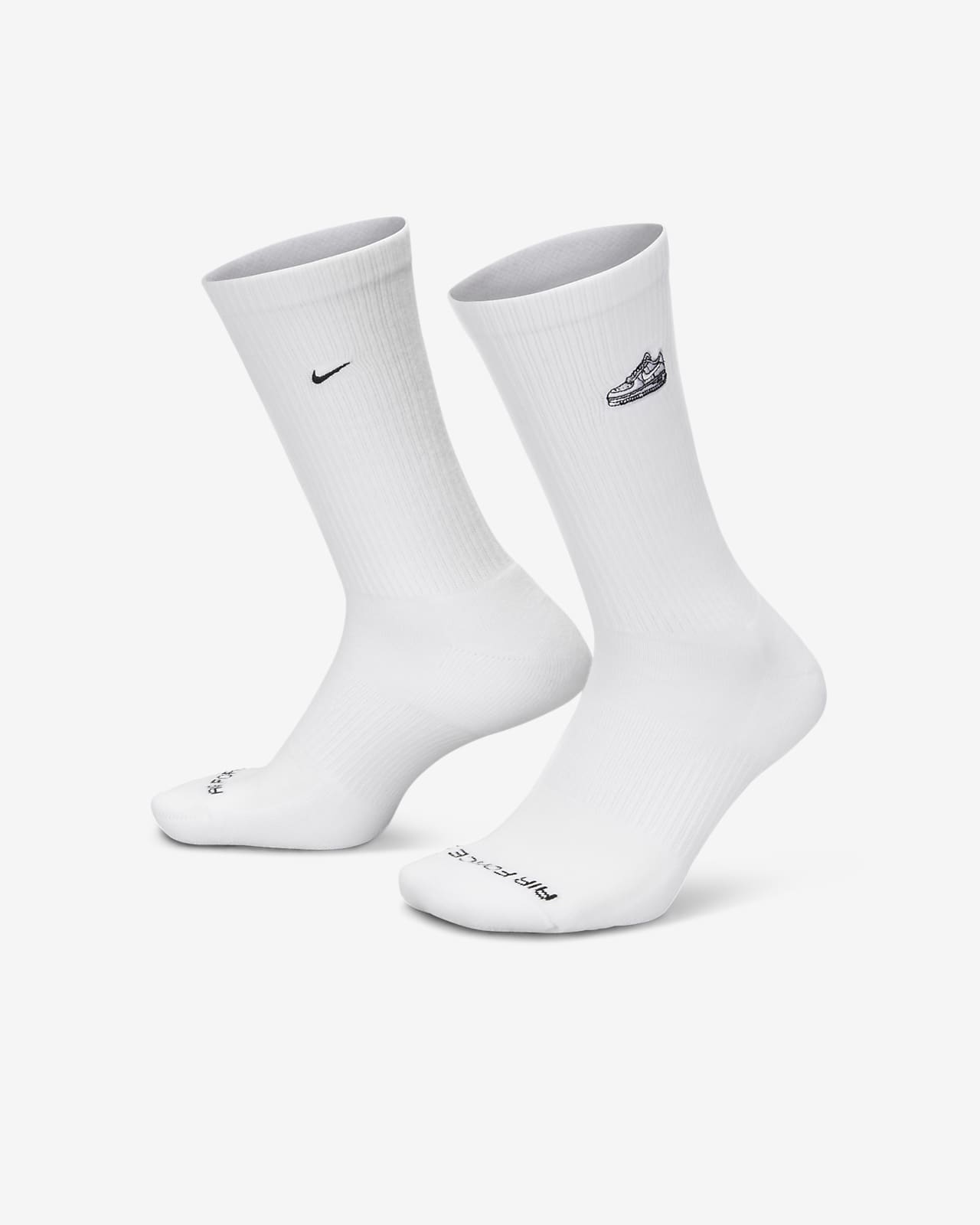 Nike Everyday Plus 舒适速干中筒运动袜（1 双）
