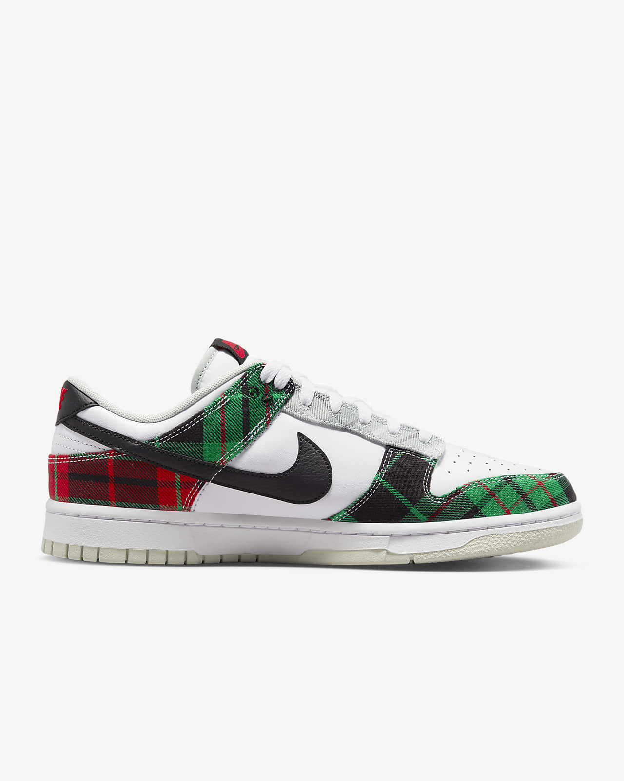 Nike Dunk Low Retro PRM 男子运动鞋-NIKE 中文官方网站