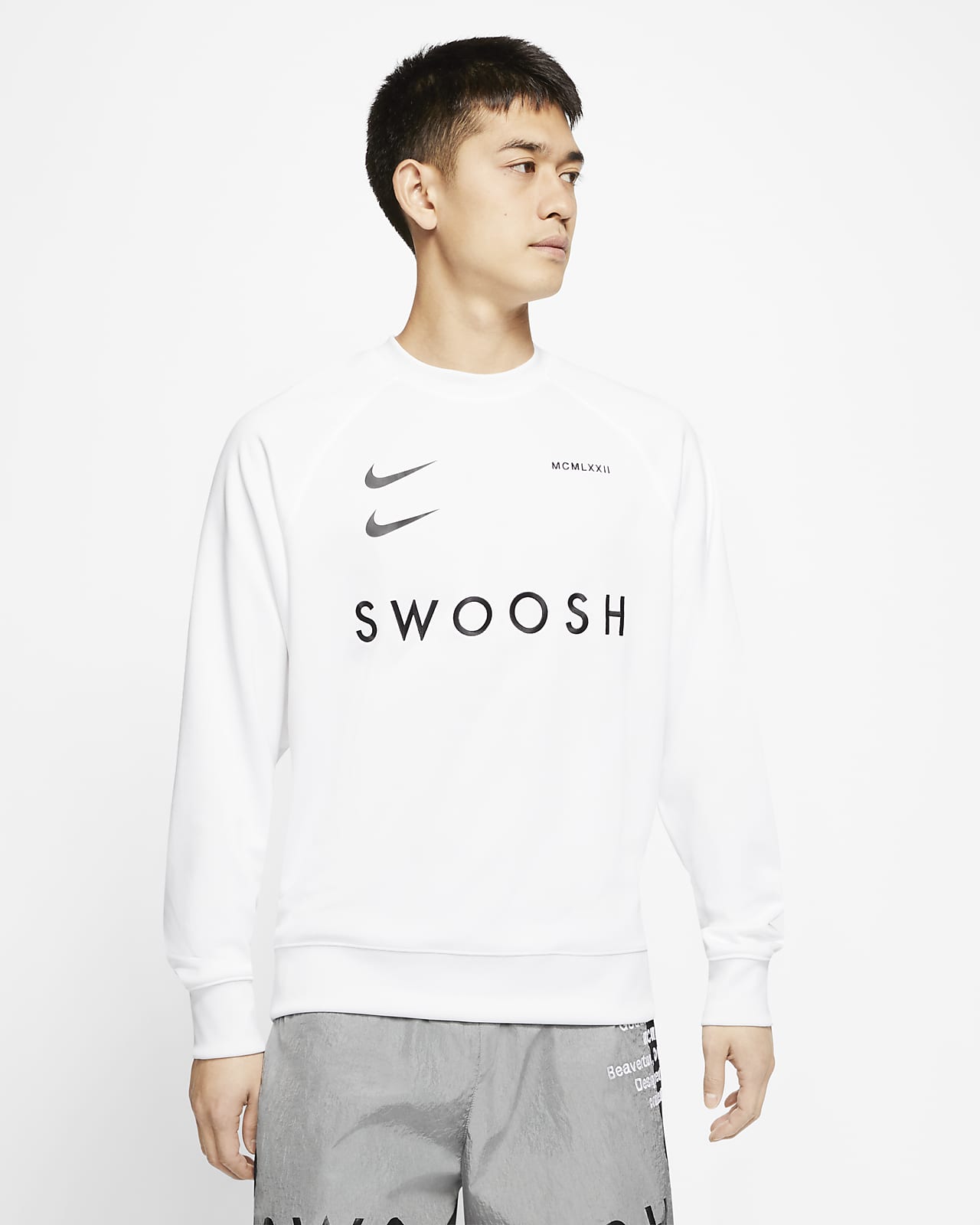 Nike Sportswear Swoosh 男子圆领上衣-NIKE 中文官方网站