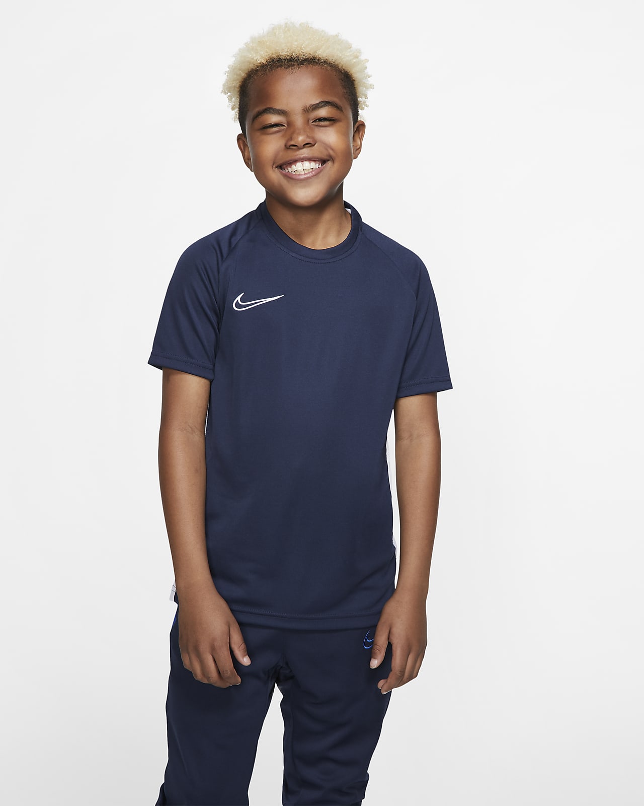 Nike Dri-FIT Academy 大童（男孩）短袖足球上衣