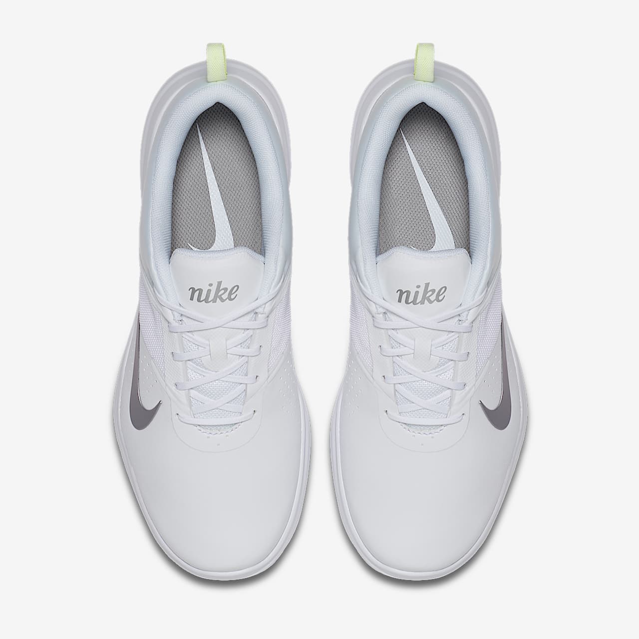 Nike akamai top