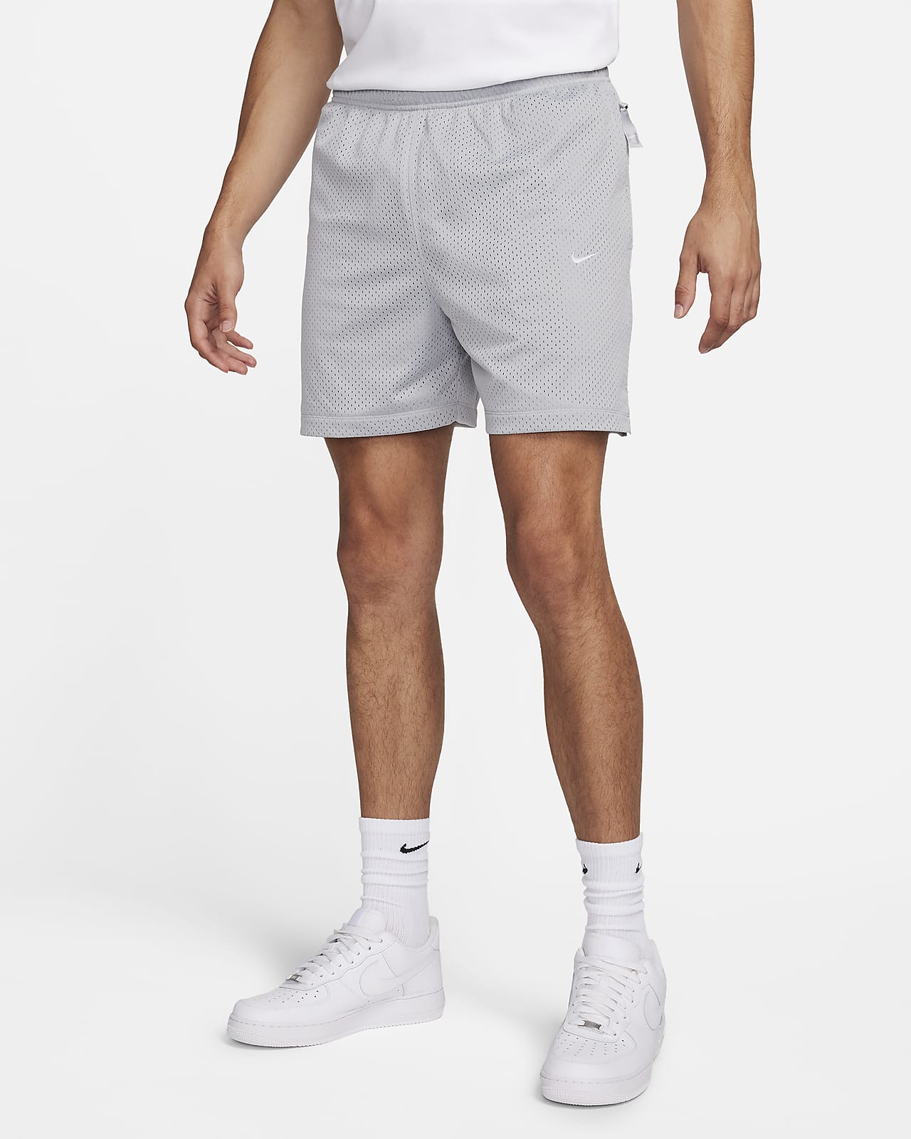 Nike Sportswear Swoosh 男子网眼布短裤