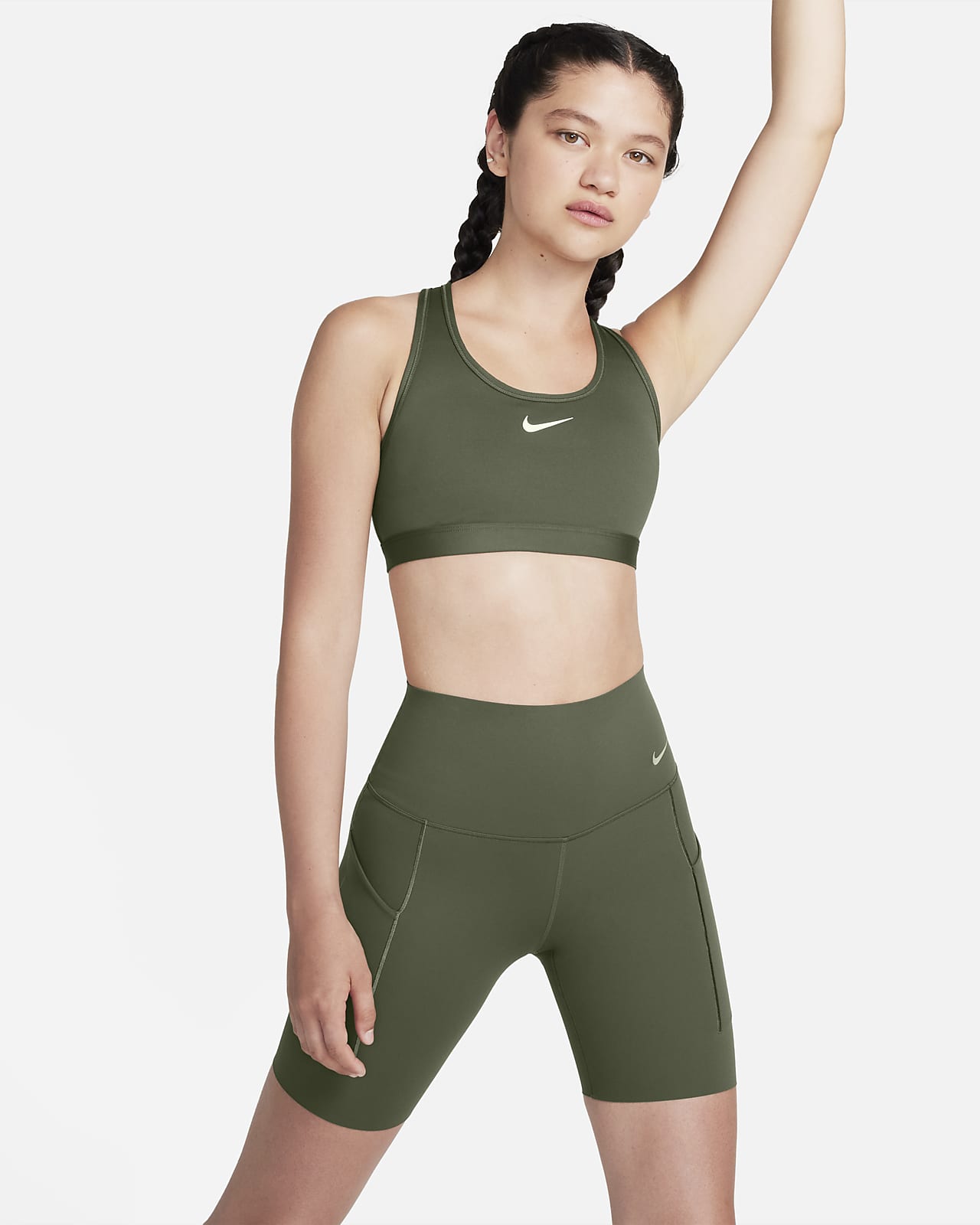 Nike Universa 女子中强度包覆速干高腰口袋骑行短裤