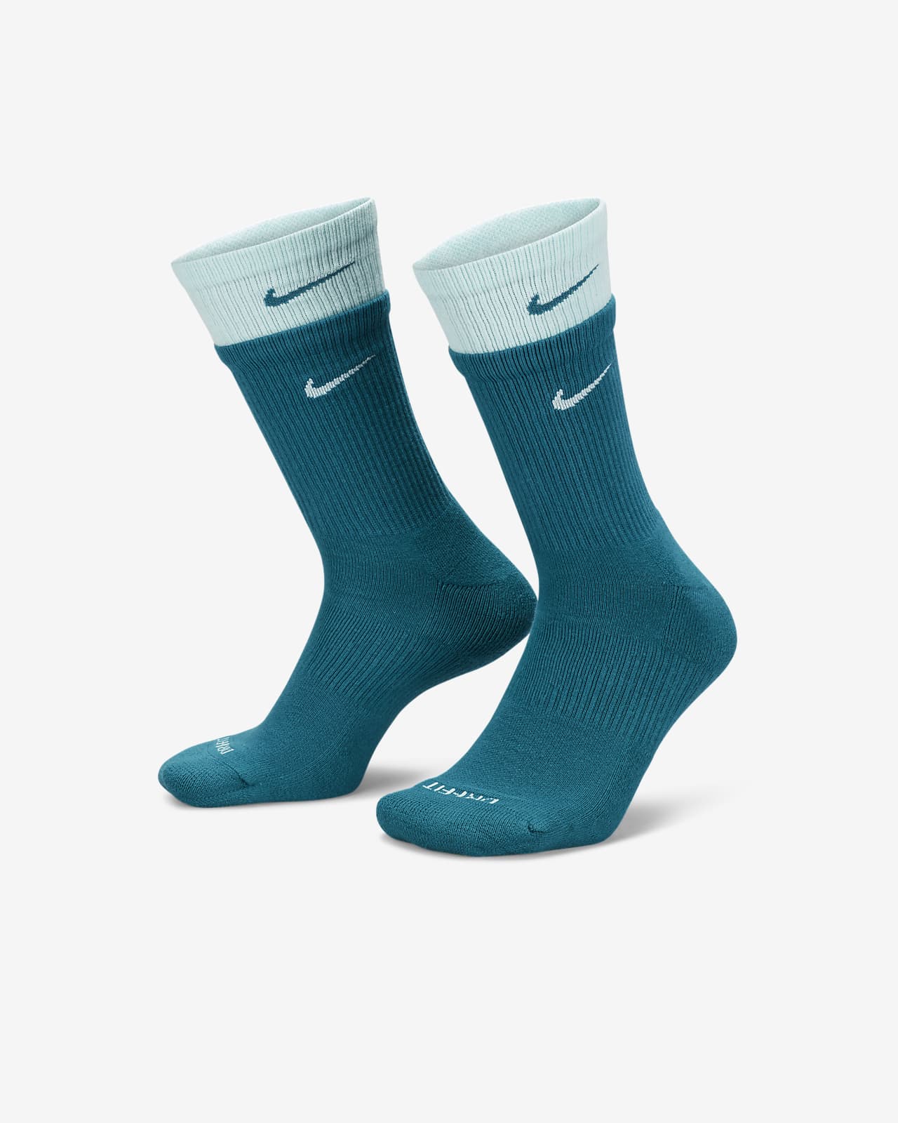 Nike Everyday Plus 舒适速干中筒训练袜（1 双）