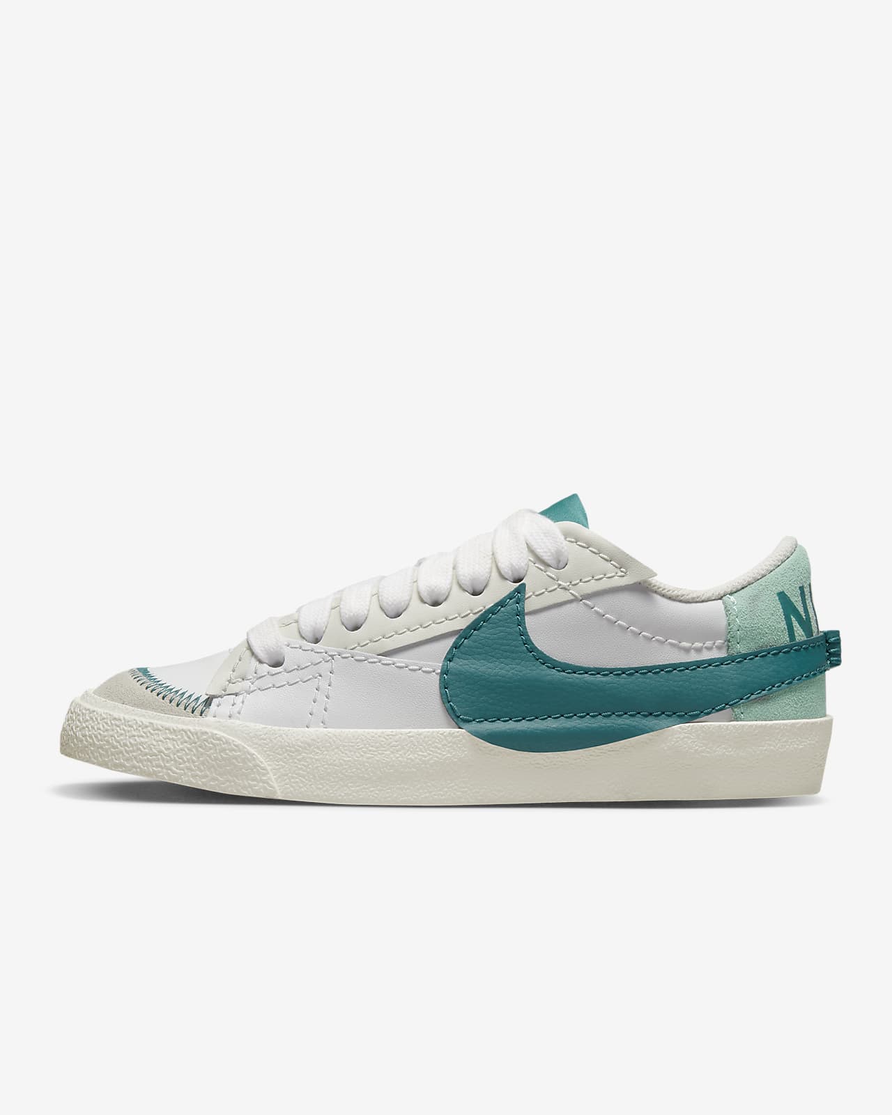 Nike Blazer Low '77 Jumbo 女子运动鞋复古板鞋