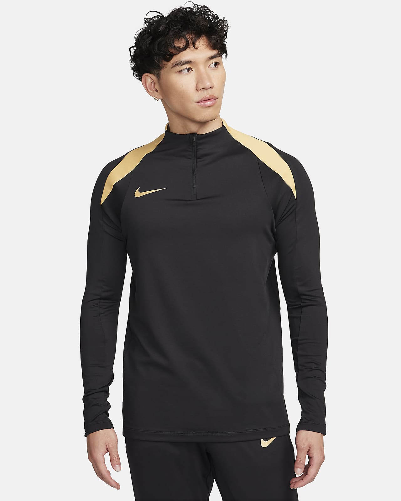 Nike Strike Dri-FIT 男子速干足球训练上衣