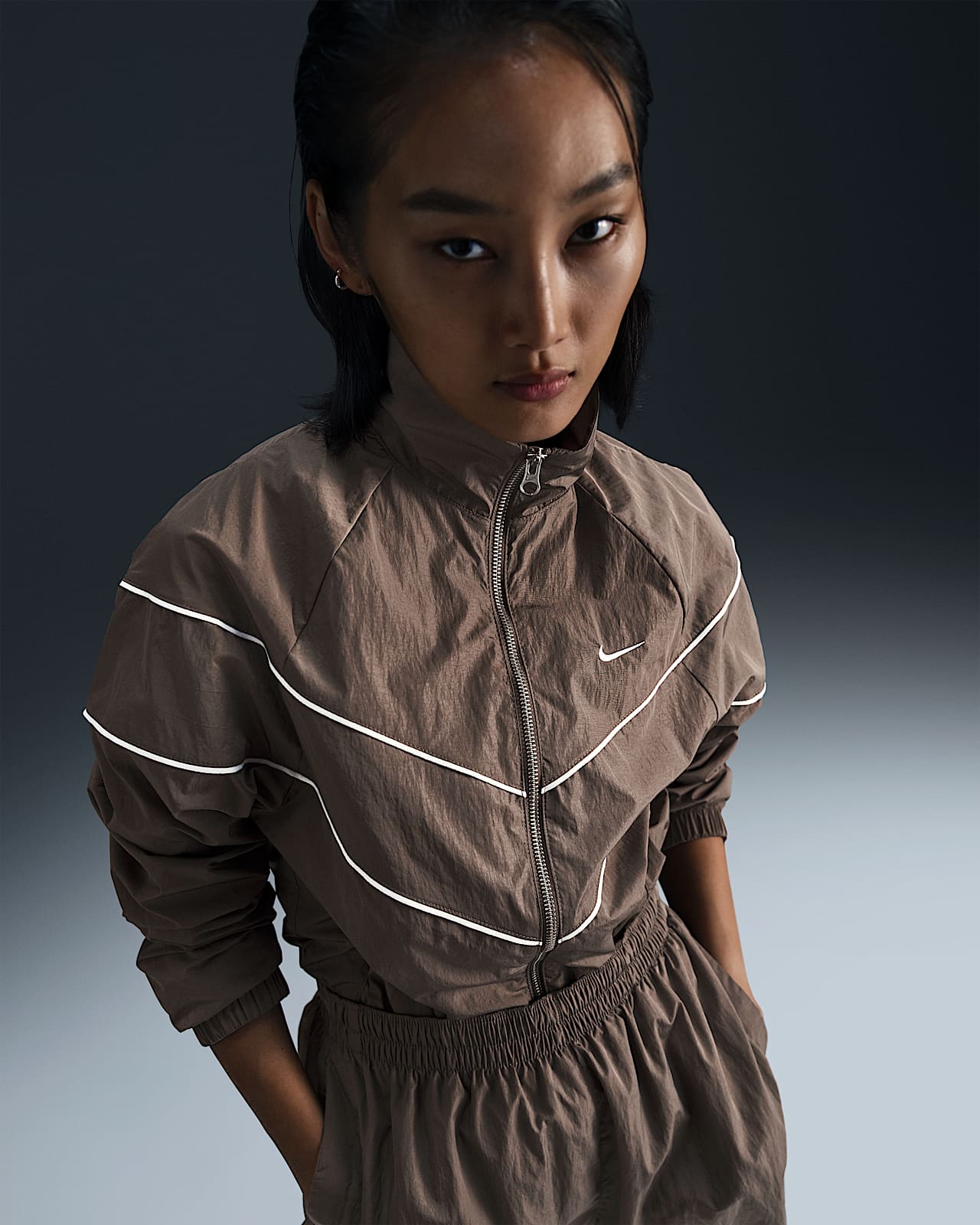 Nike Windrunner 风行者系列郑钦文同款女子宽松防晒梭织全长拉链开襟夹克