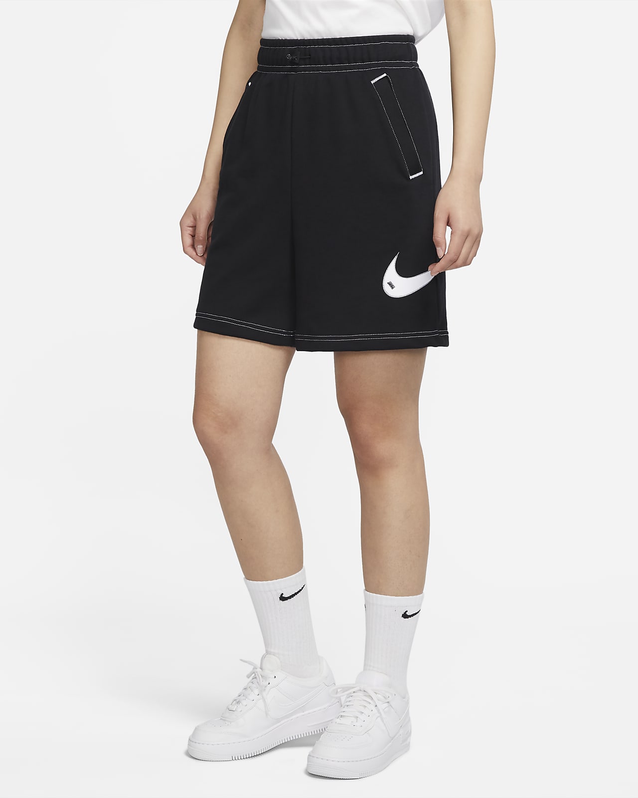 Nike Sportswear Swoosh Baller 女子短裤