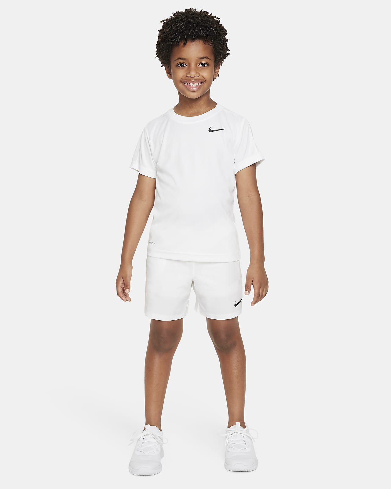 Nike Tennis 幼童速干T恤和短裤套装
