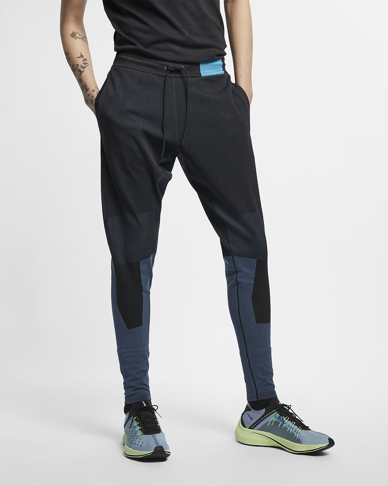 Nike Sportswear Tech Pack 男子针织长裤
