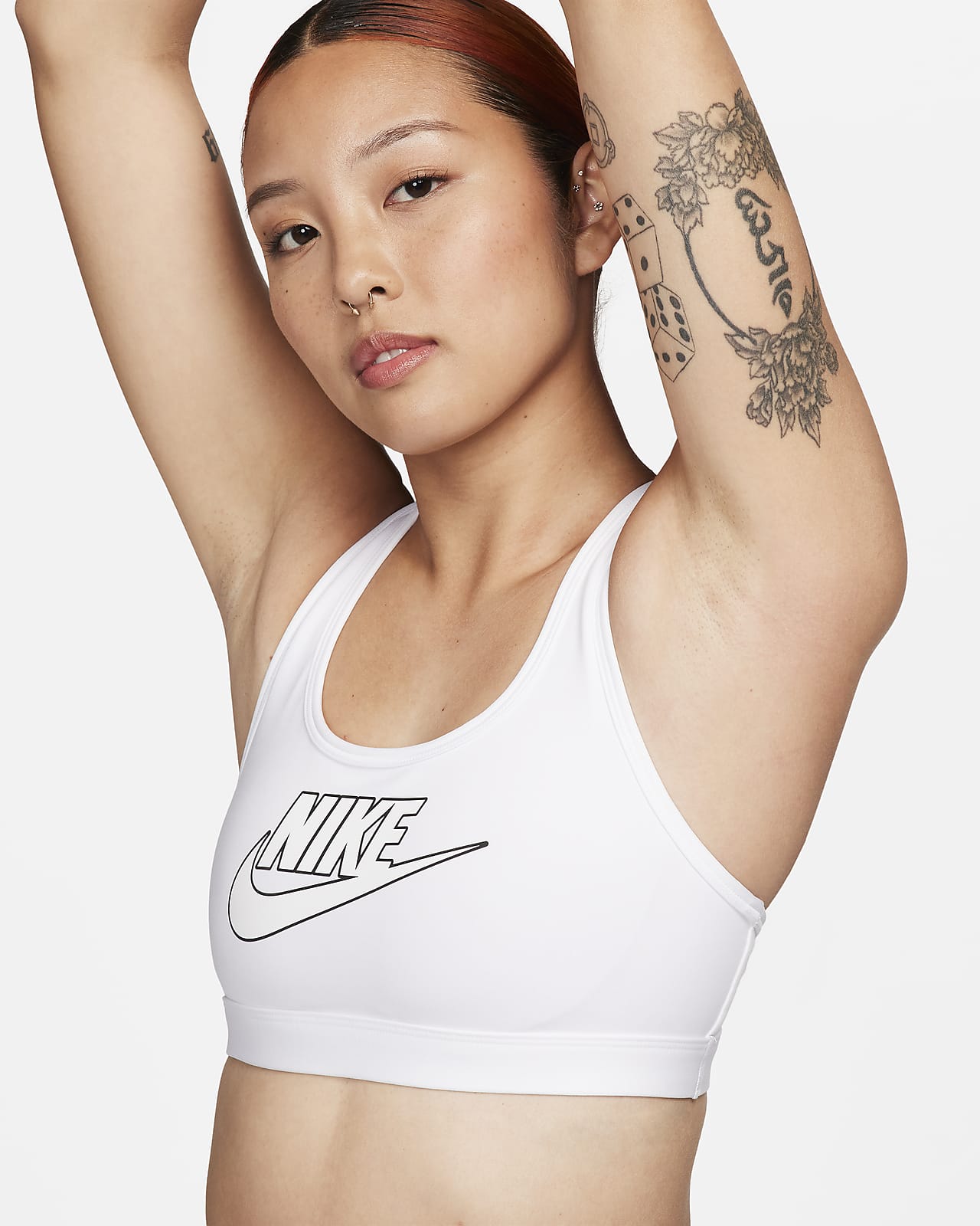 Nike Swoosh 女子中强度支撑速干衬垫标志运动内衣