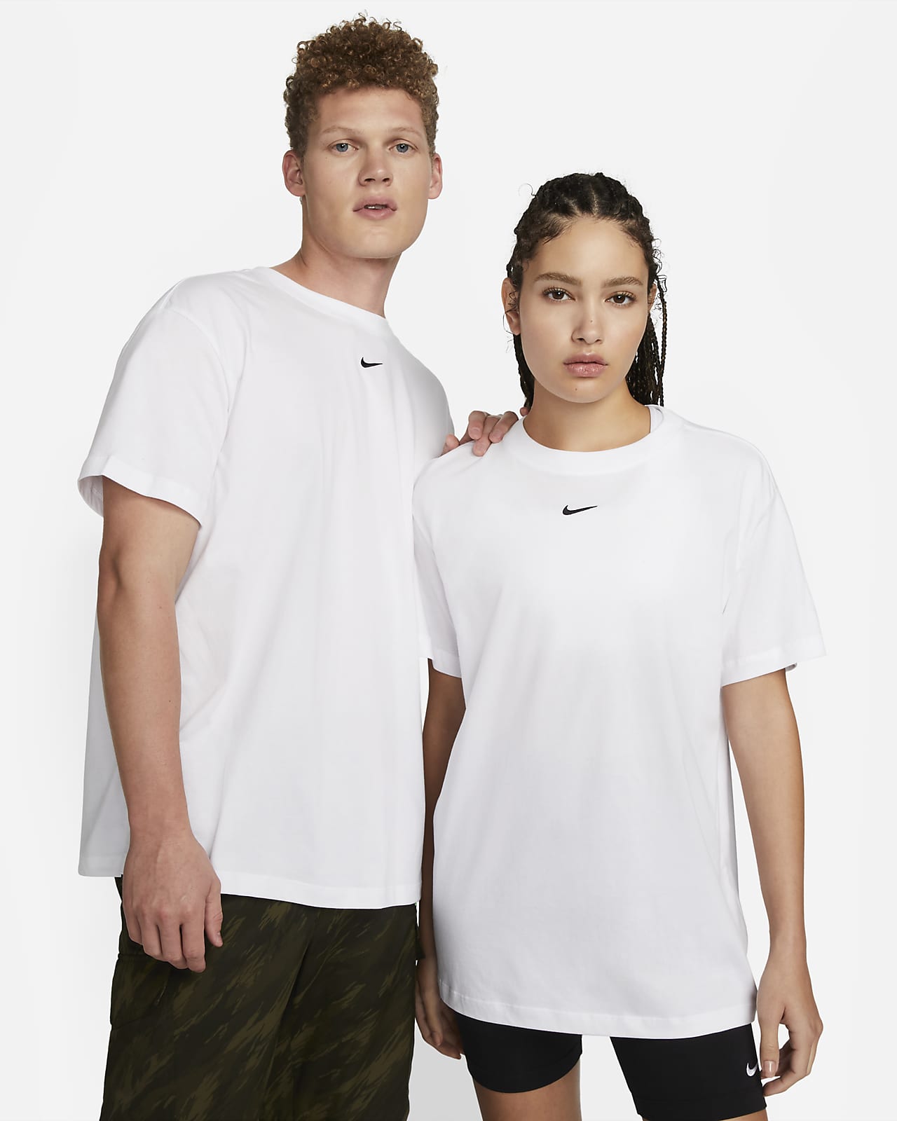 Nike Sportswear Essential 女子T恤