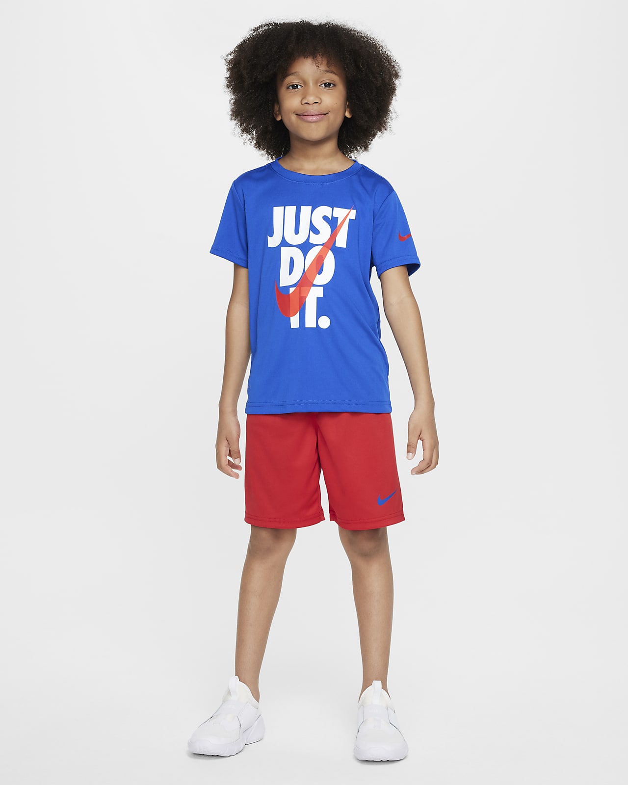 Nike 幼童速干T恤和短裤套装