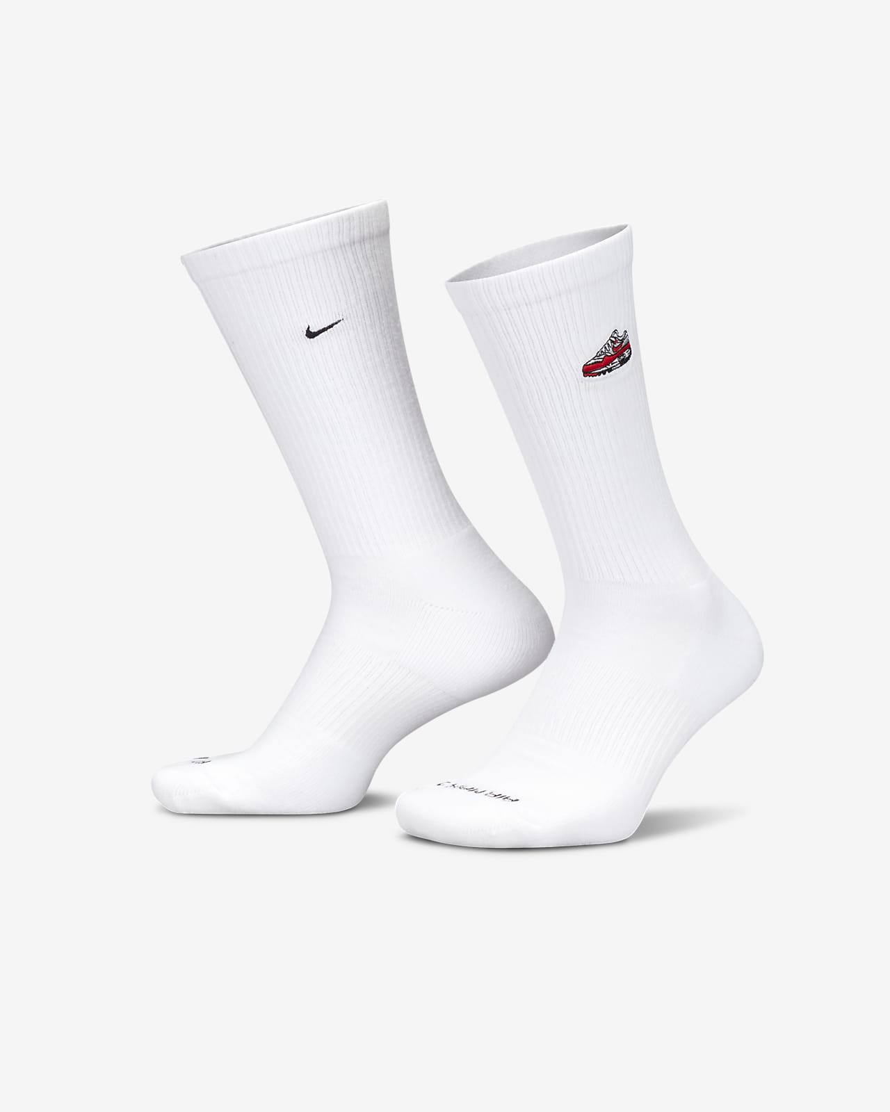 Nike Everyday Plus 舒适速干中筒运动袜（1 双）
