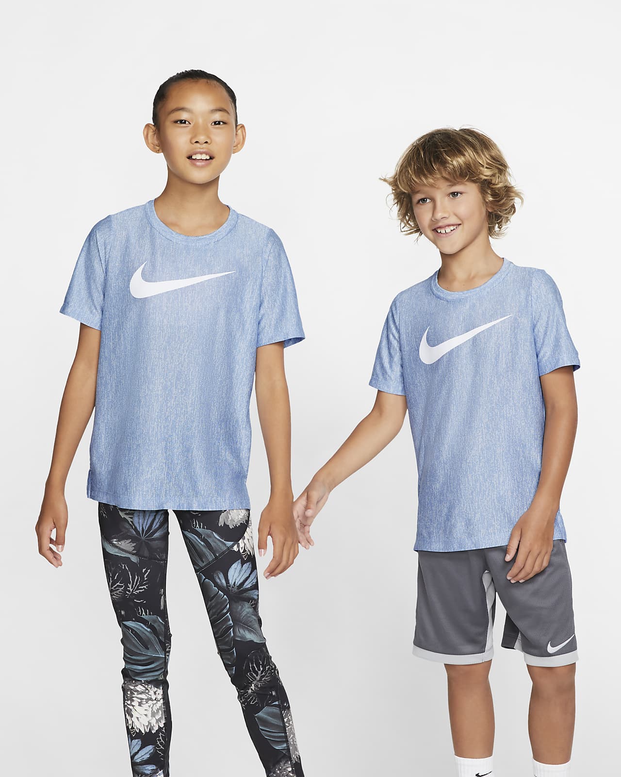 Nike Dri-FIT 大童（男孩）短袖训练上衣