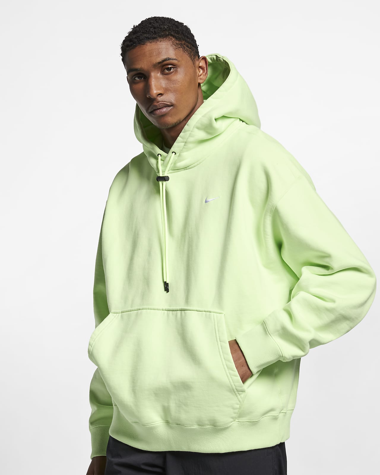Nike av8270 store