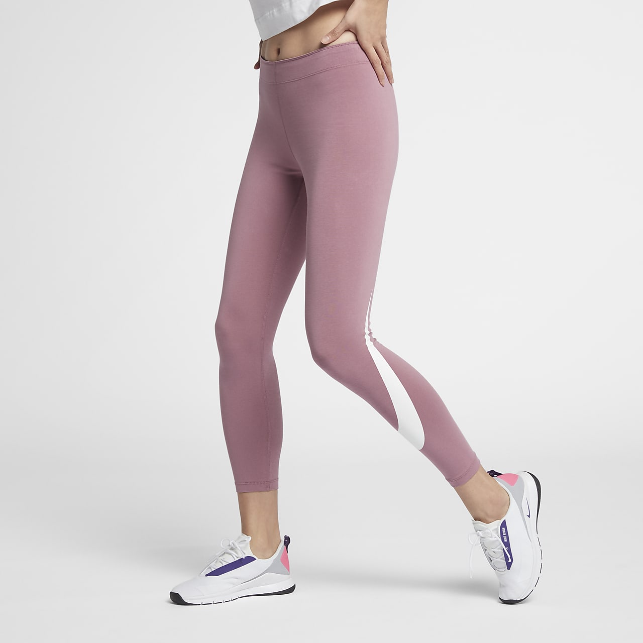 Nike Sportswear Leg-A-See Swoosh 女子紧身裤