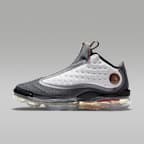 黑/白色/大学红