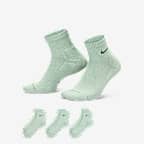 Nike Everyday Elevated 速干运动短袜(3 双) - 多色