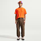 矿石灰/黑/山峰白