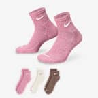 Nike Everyday Plus 舒适速干训练短袜（3 双） - 多色