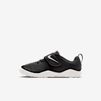 黑/煤黑/山峰白/白色