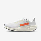 Nike Pegasus 41 "Prequel" 耐克飞马女子公路跑步鞋 - 白色/橙红/淡象牙白/军械深海蓝