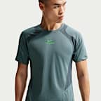 矿物岩板蓝/褪色杉木绿/冲击绿