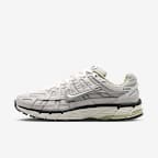 Nike P-6000 男子运动鞋 - 浅银灰/帆白/煤黑/金属银