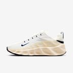 山峰白/椰奶色/安全橙/暗蓝黑