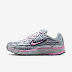 Nike P-6000 女子运动鞋 - 白金色/金属银/黑/上升粉