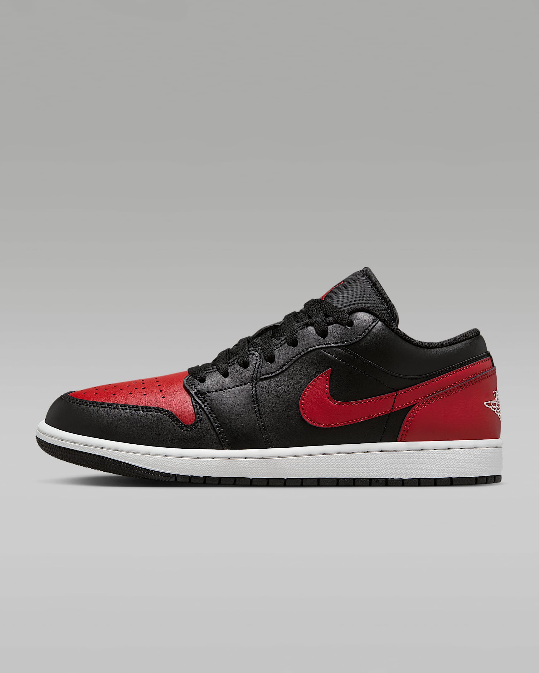 Air Jordan 1 Low 男子经典复古运动鞋 - 黑/山峰白/校园红
