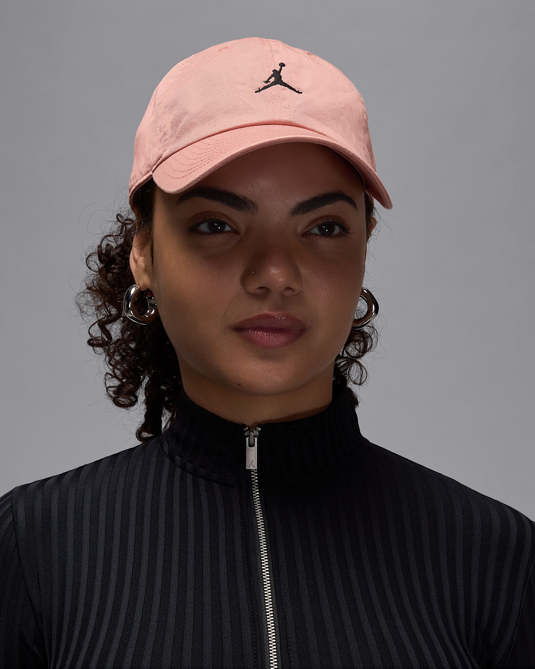 Jordan Club 软顶弧形帽檐运动帽 - 锈粉/黑