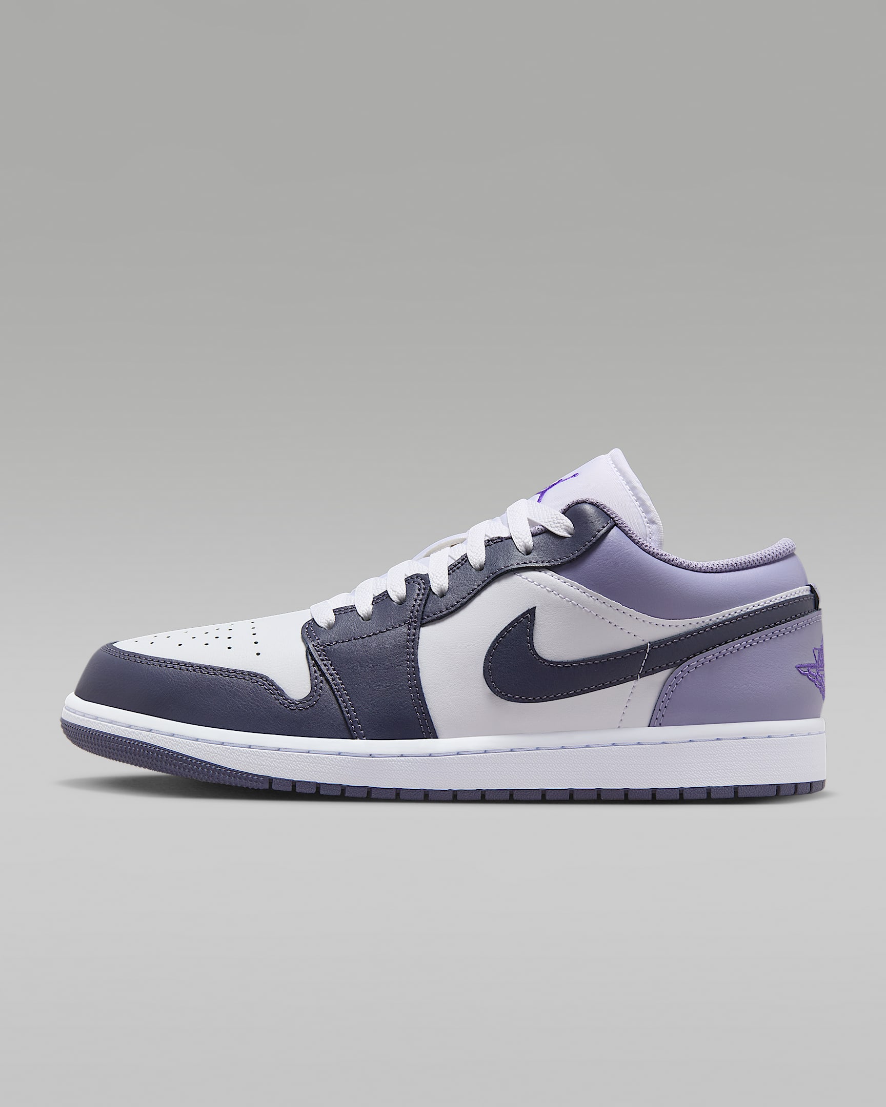 Air Jordan 1 Low 男子经典复古运动鞋 - 白色/暗蓝灰/彗星紫/薄雾灰蓝