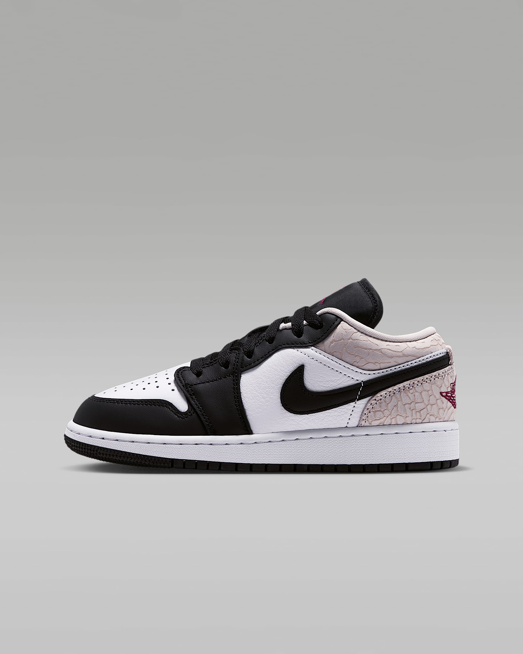 Air Jordan 1 Low SE 大童运动鞋 - 黑/白色/浅土褐/队红