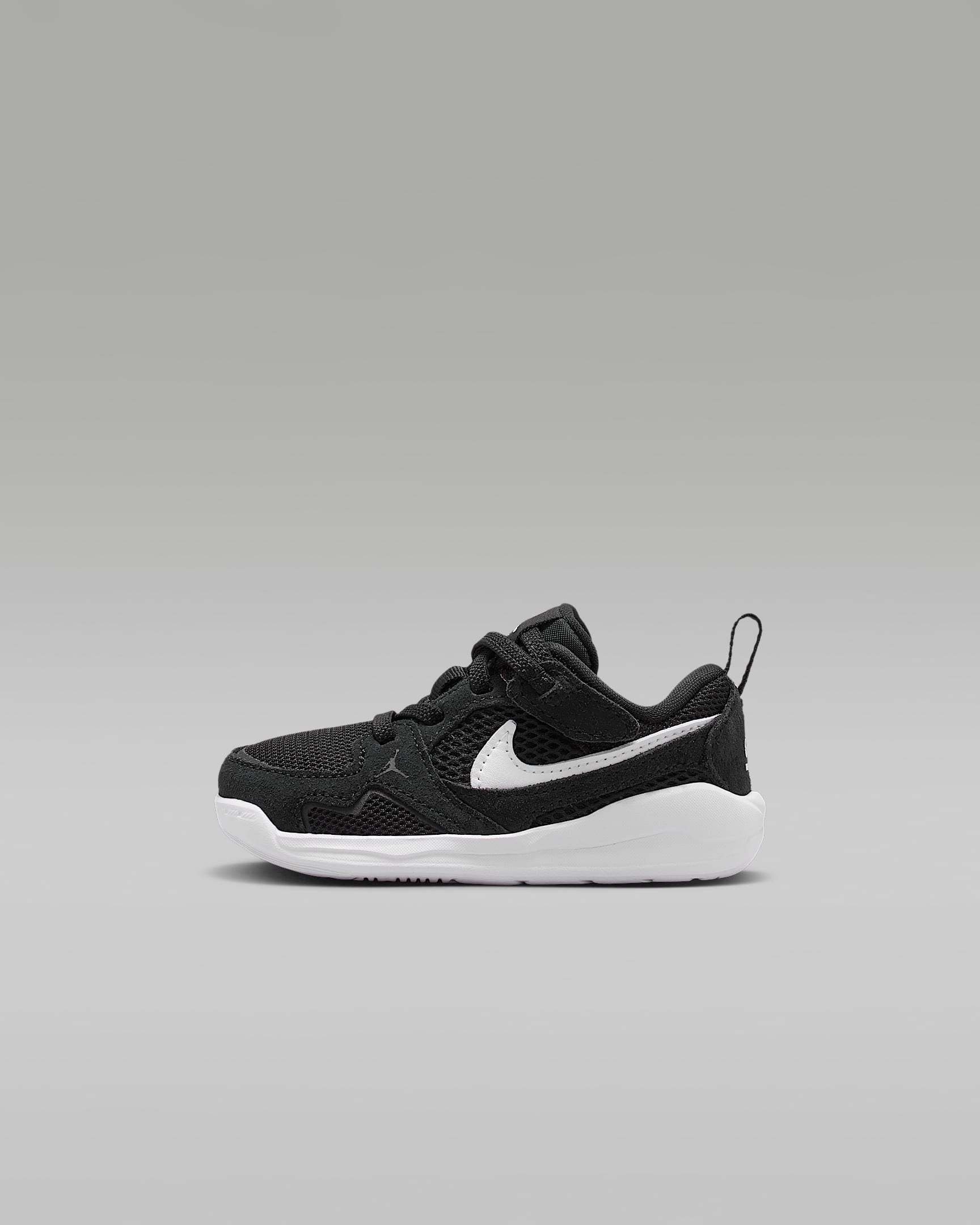 Jordan CMFT Era Jordan 舒释鞋婴童运动鞋 - 黑/白色