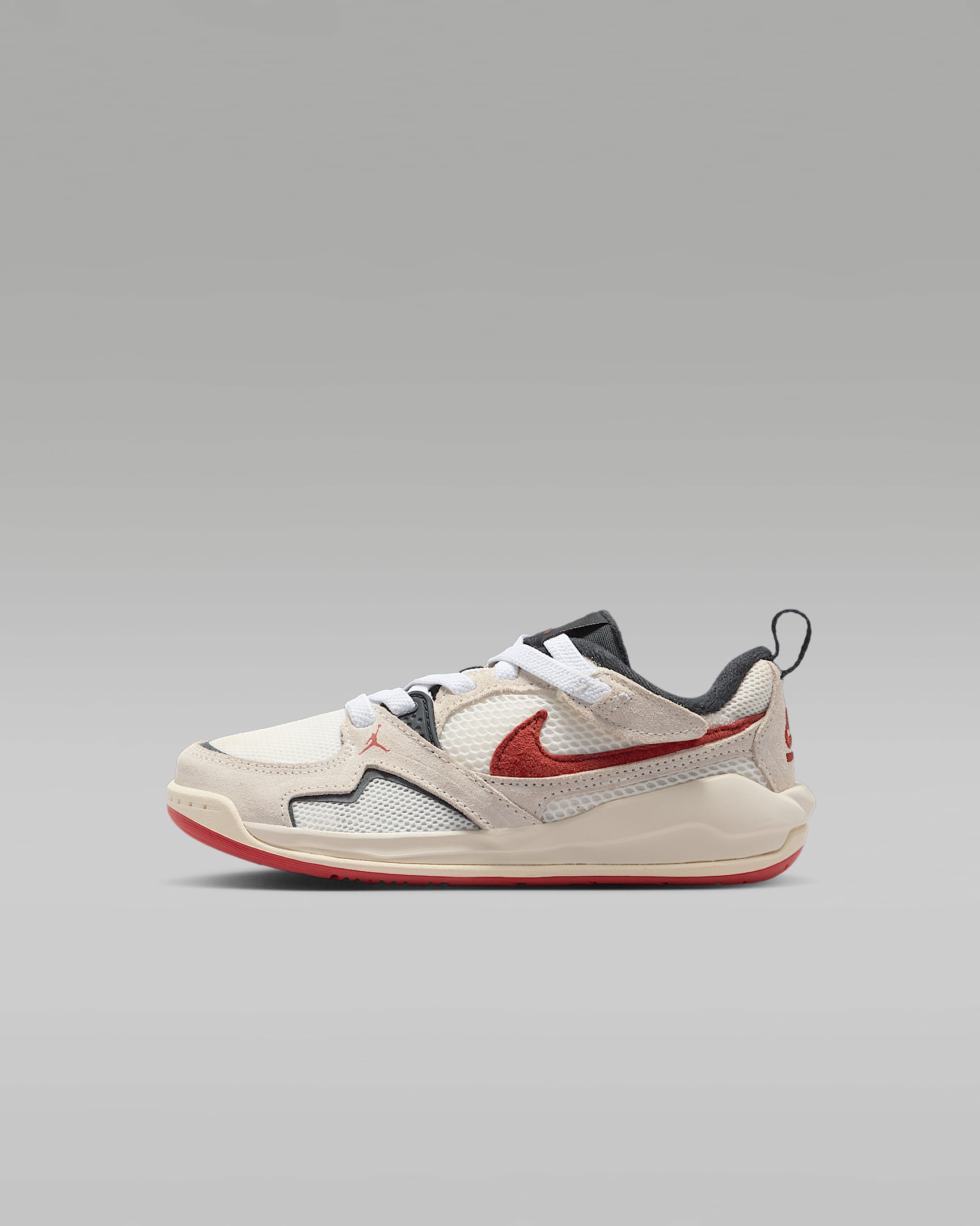 Jordan CMFT Era Jordan 舒释鞋幼童运动鞋 - 帆白/黑/淡奶白/石红
