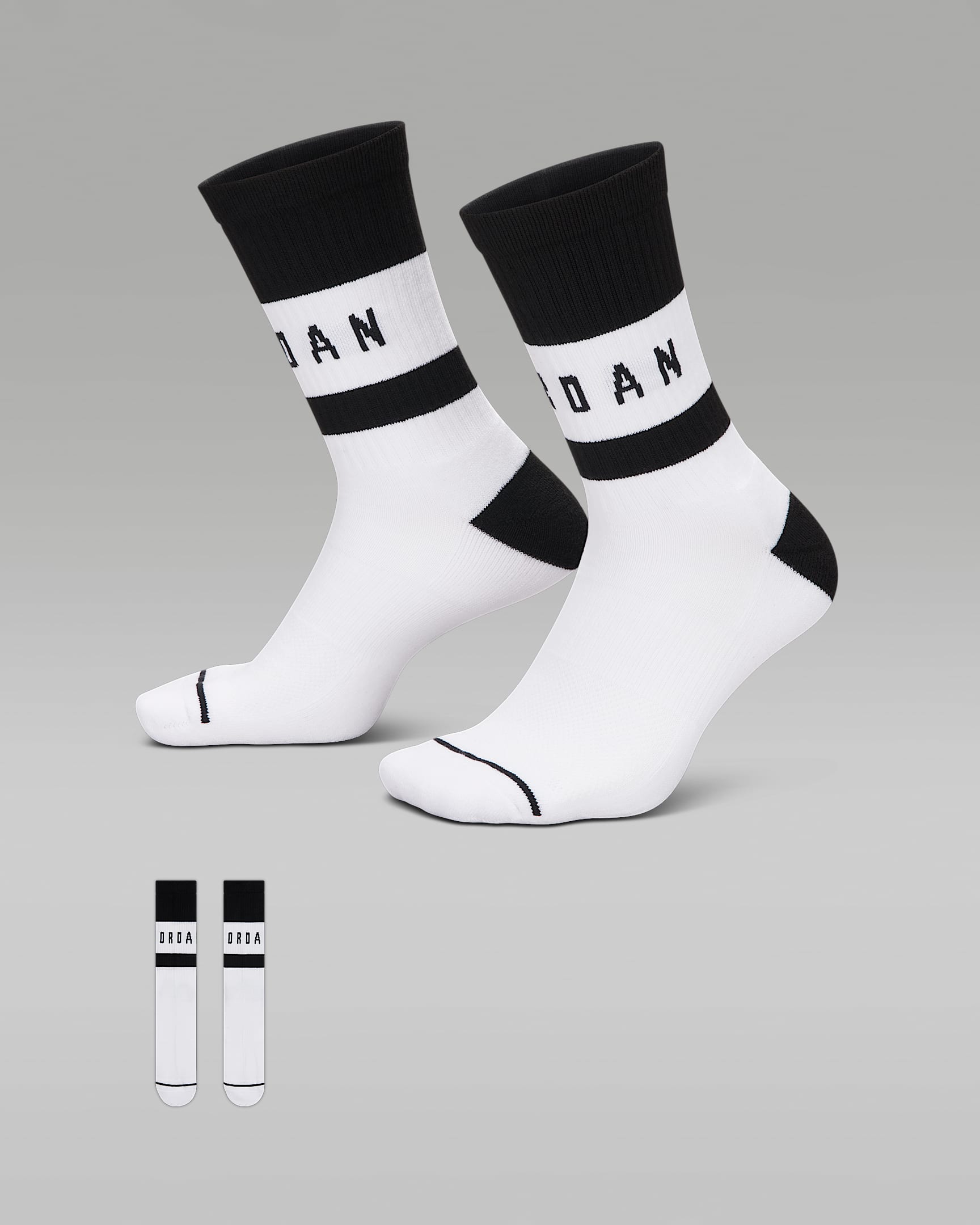 Jordan 舒适速干中筒运动袜（1 双） - 白色/白色/黑