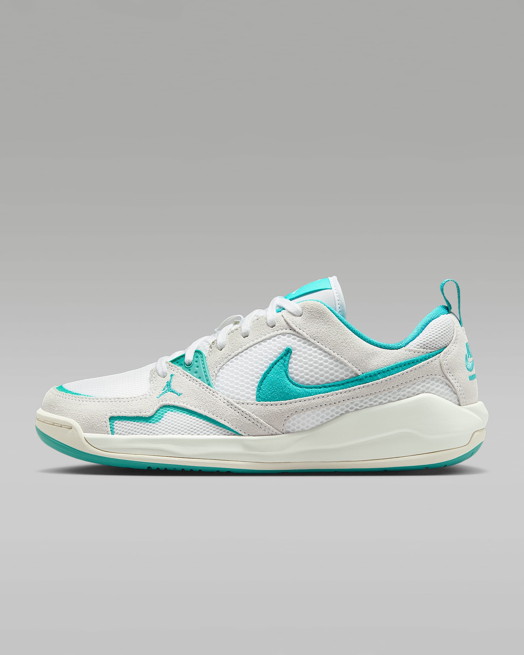Jordan CMFT Era Jordan 舒释鞋女子运动鞋 - 白色/帆白/水洗水鸭青