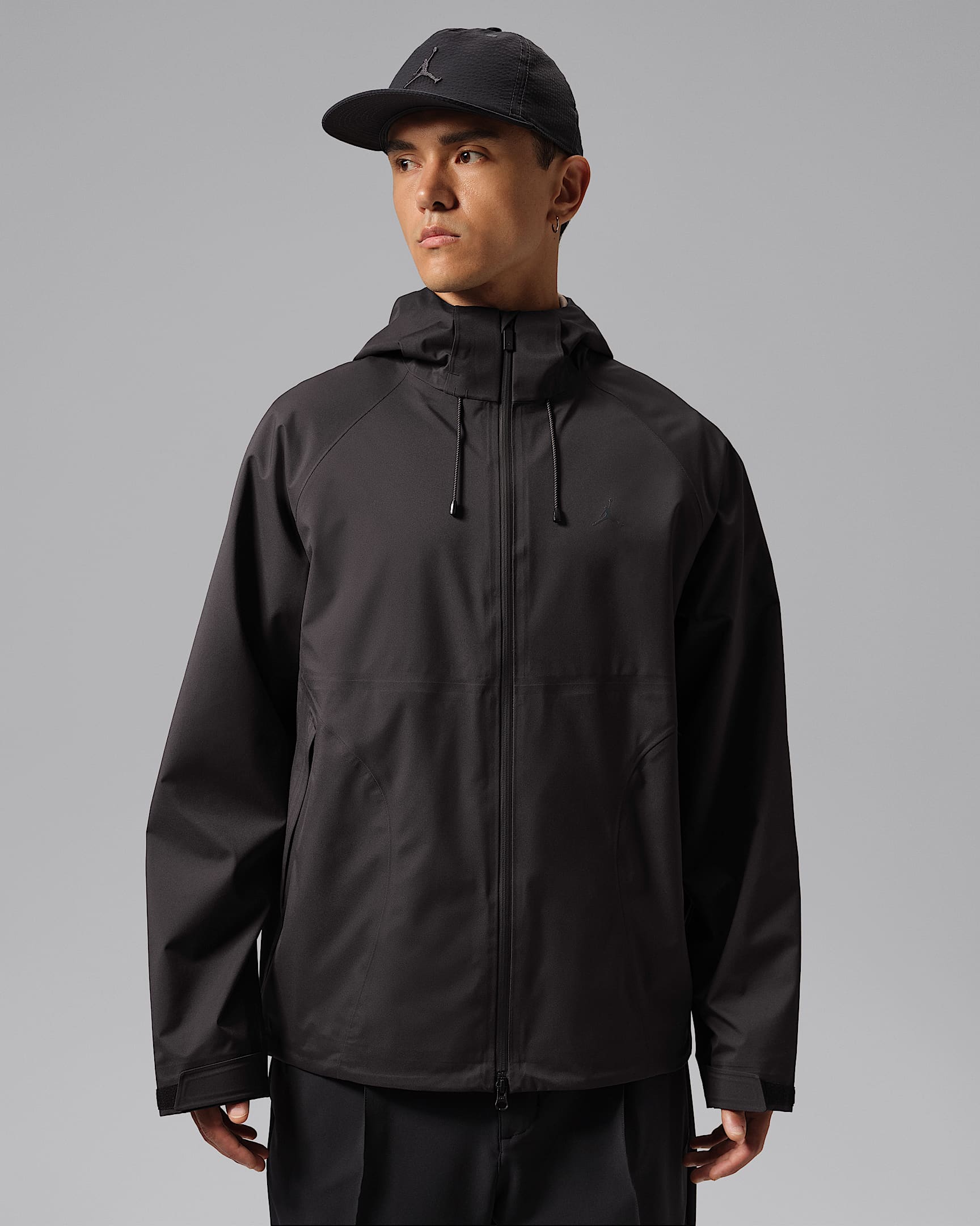 Jordan Sport Storm-FIT ADV 男子防风防水高尔夫雨天夹克硬壳冲锋衣 - 黑/暗灰色