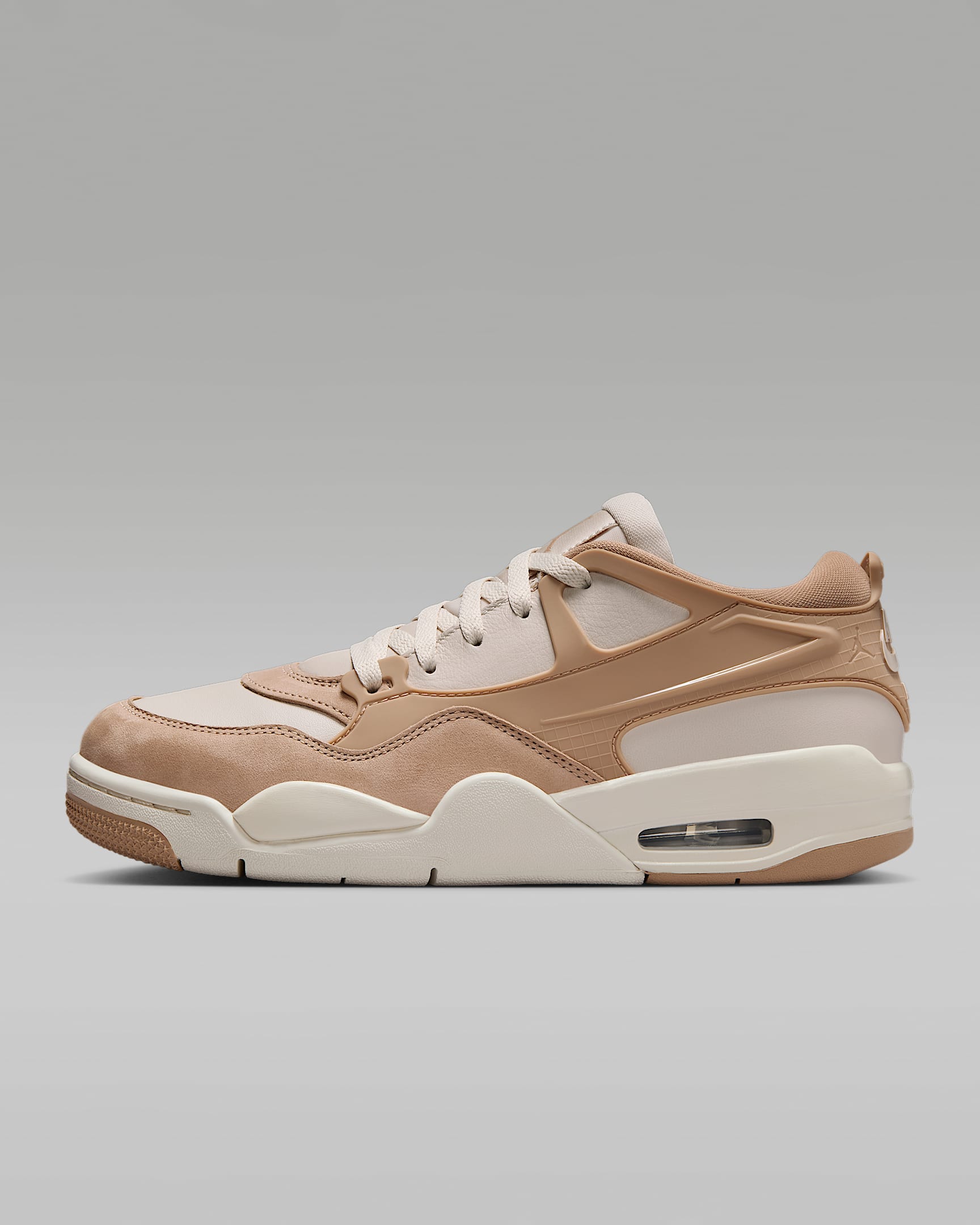 Air Jordan 4 RM 女子运动鞋骑士鞋 - 麻黄/帆白/浅土褐