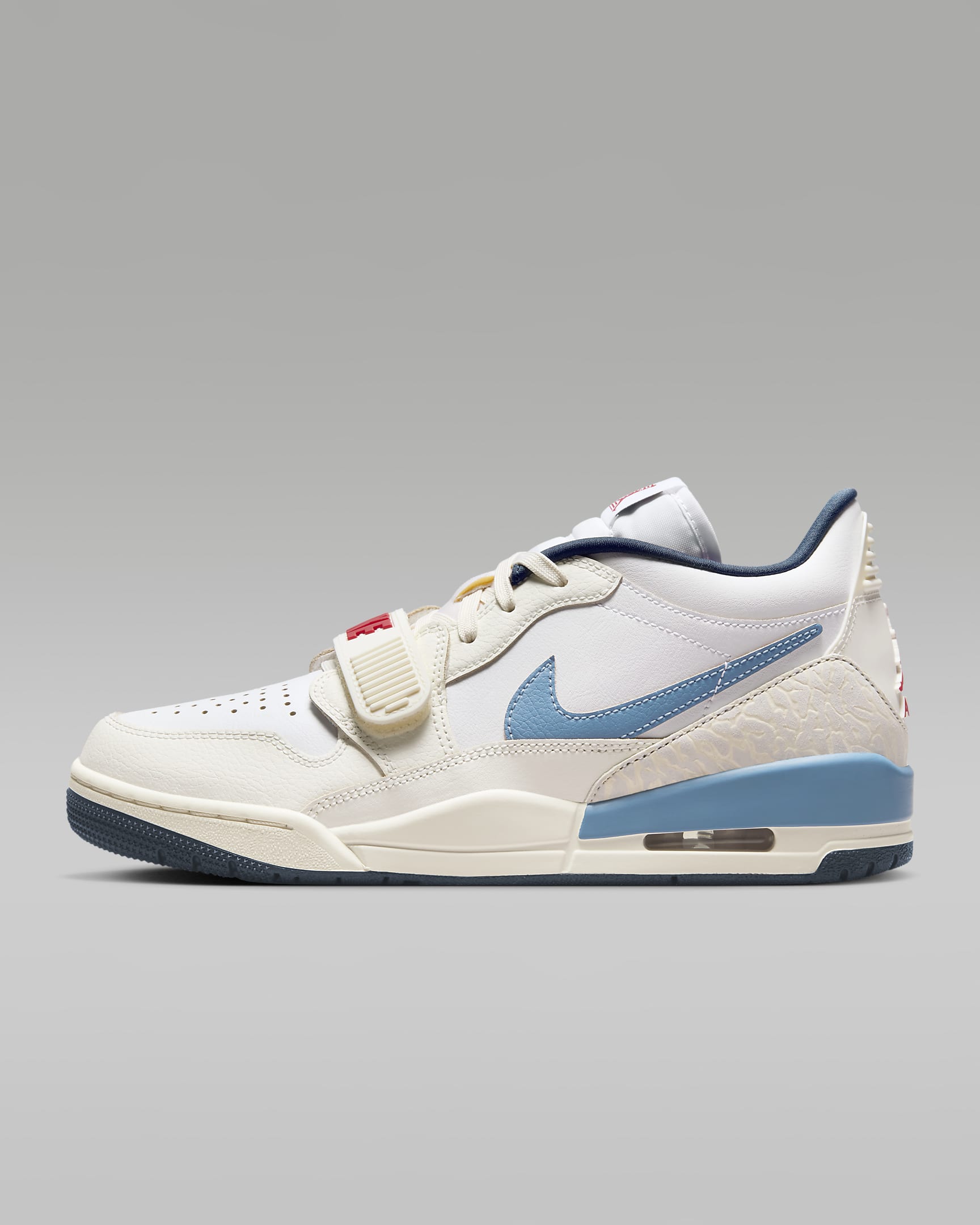 Air Jordan Legacy 312 Low 女子运动鞋 - 白色/帆白/军械深海蓝/爱琴海风暴蓝