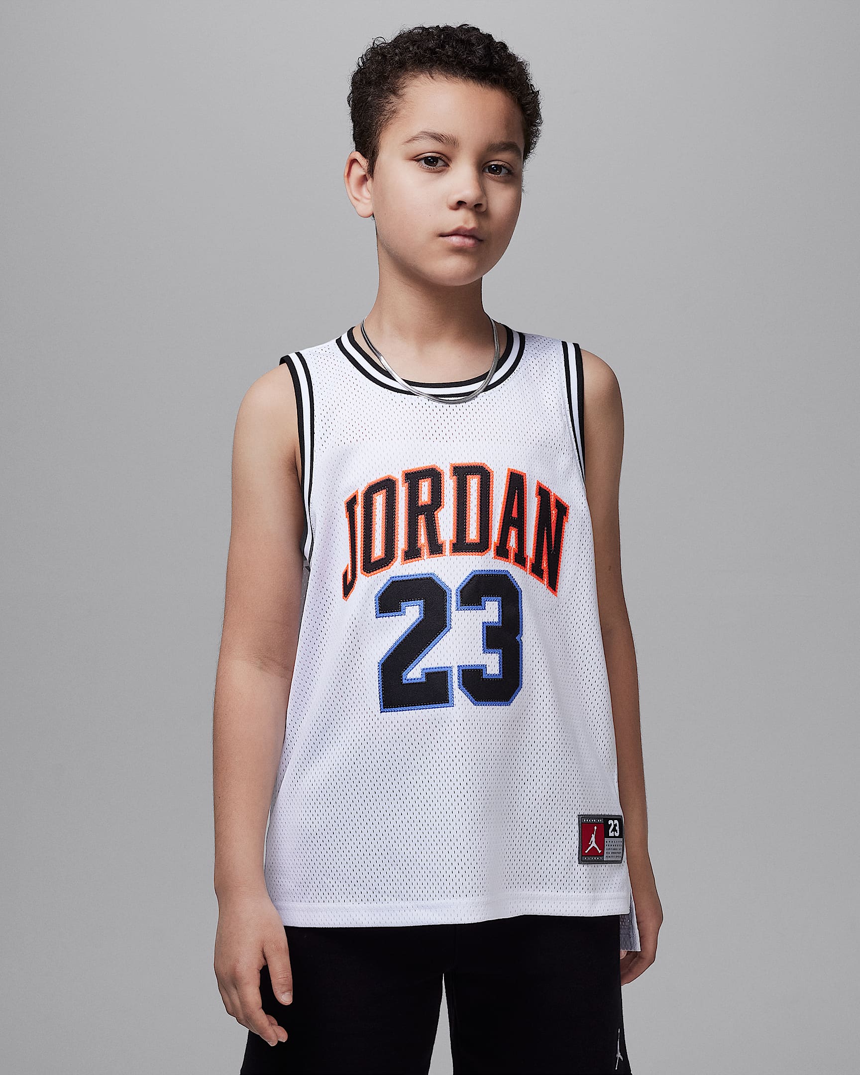 Jordan 23 大童(男孩)球衣 - 亮深红/白色