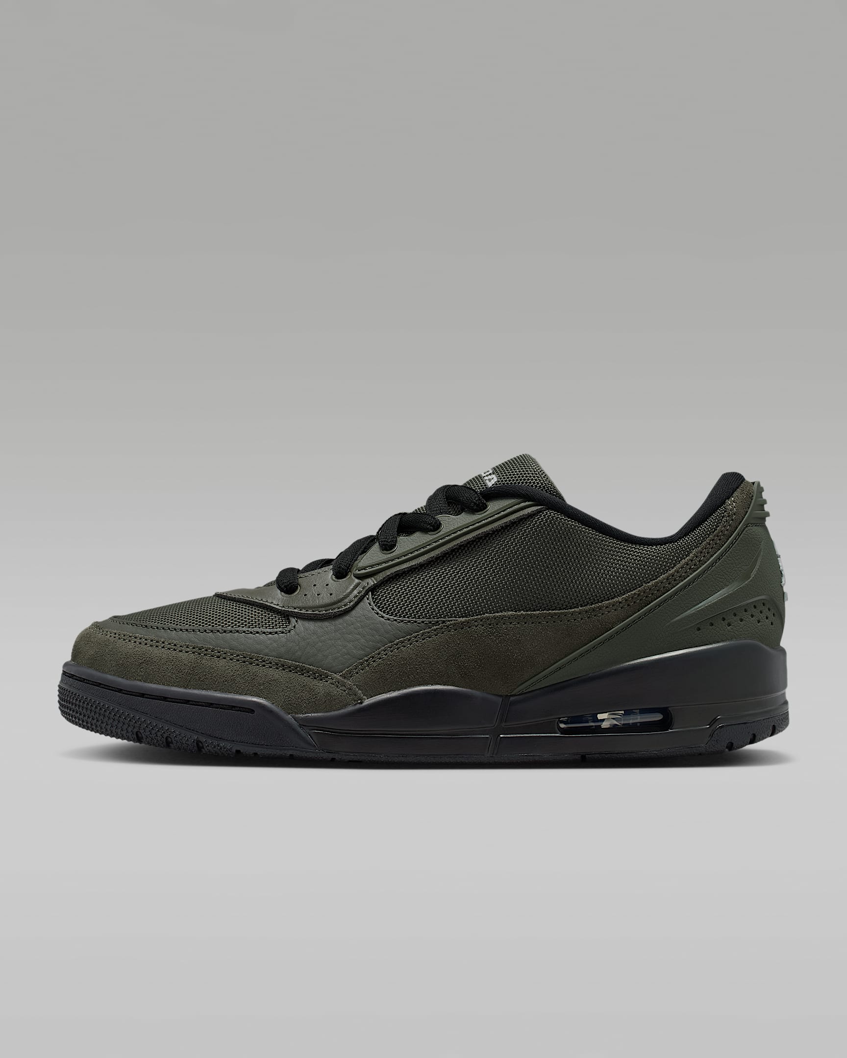 Air Jordan Ultra 男子运动鞋 - 军裤卡其/黑/金属银