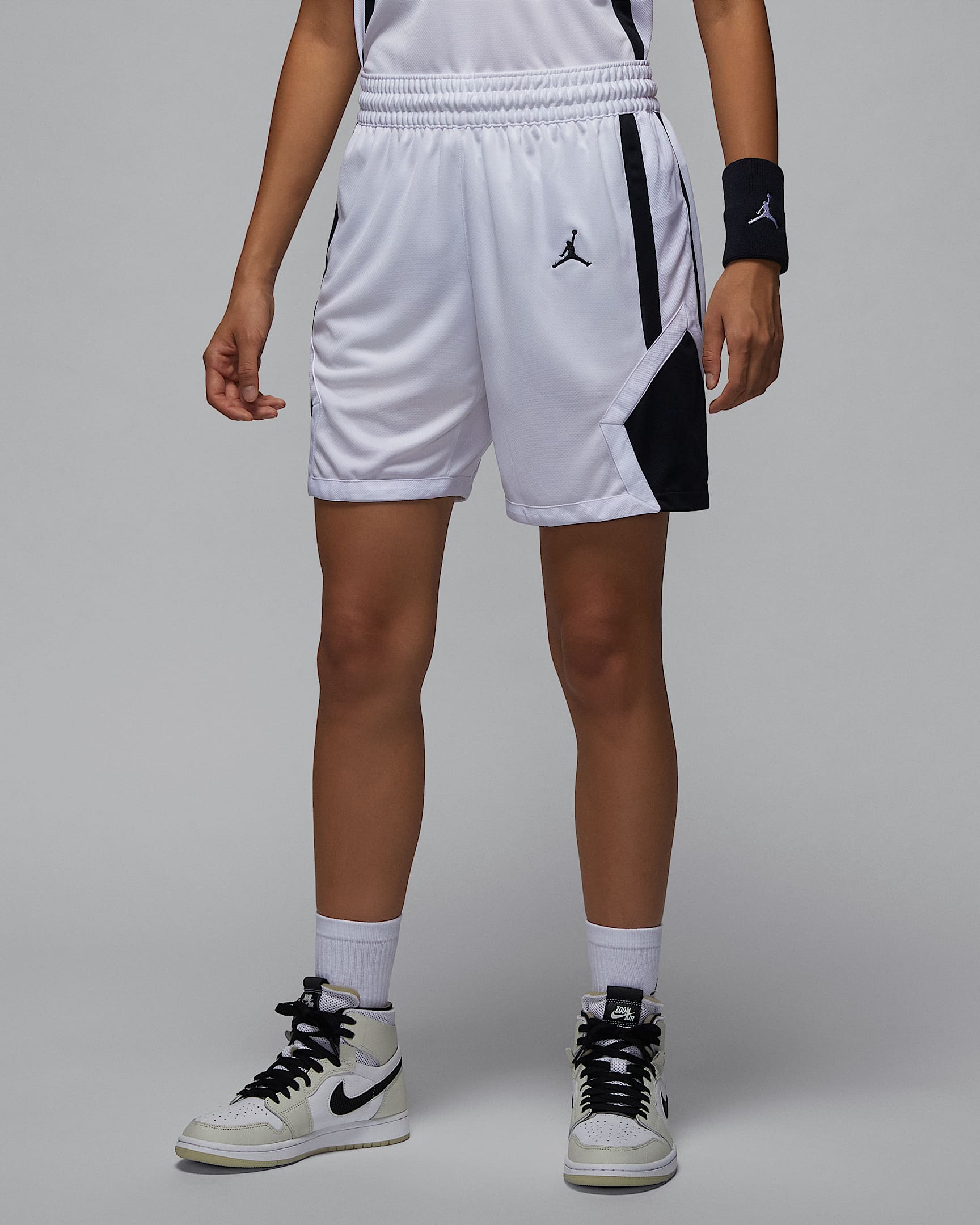 Jordan Dri-FIT 女子速干篮球短裤 - 白色/黑/黑