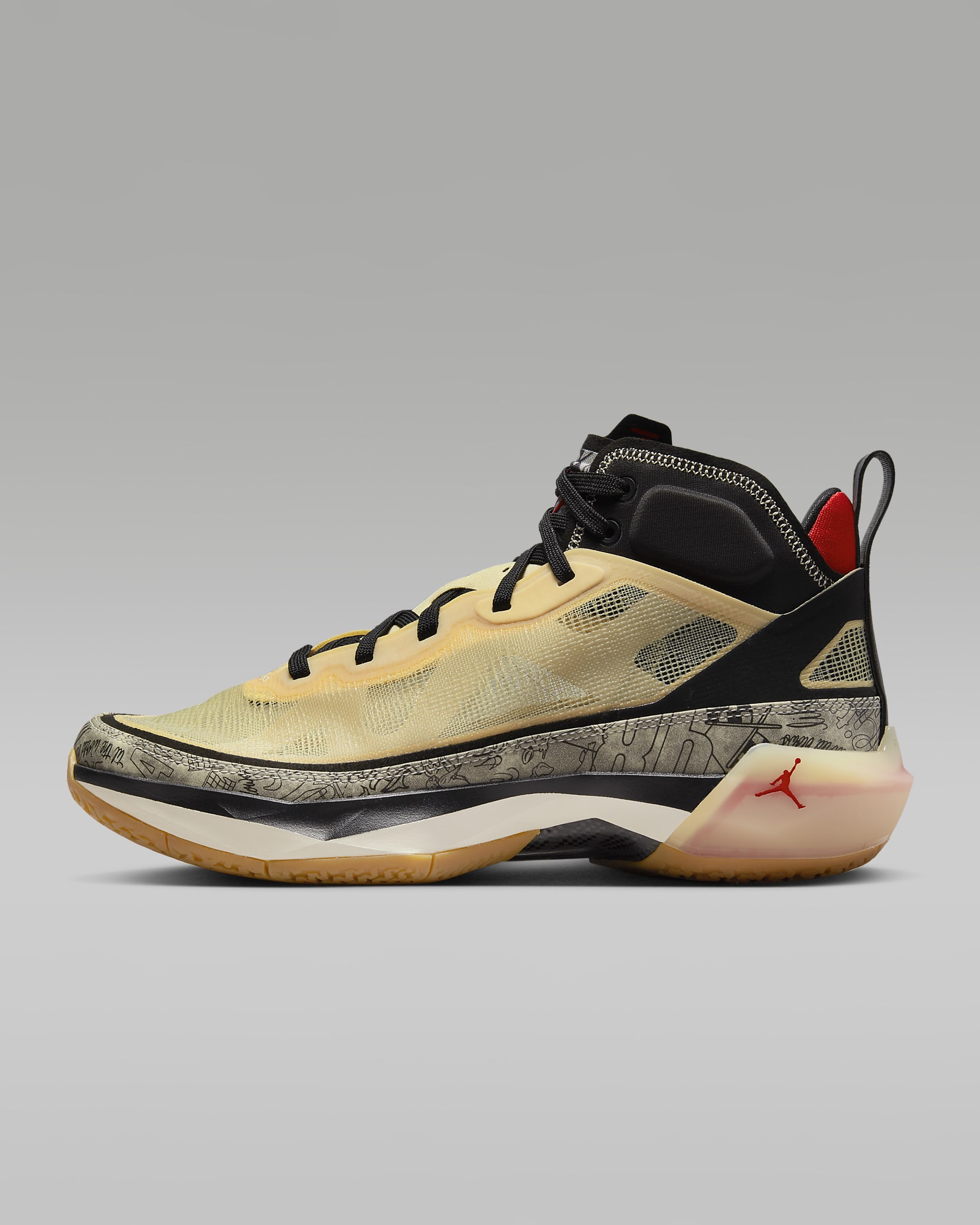 Air Jordan XXXVII Tatum PF 男子篮球鞋 - 淡香草黄/黑/淡象牙白/大学红
