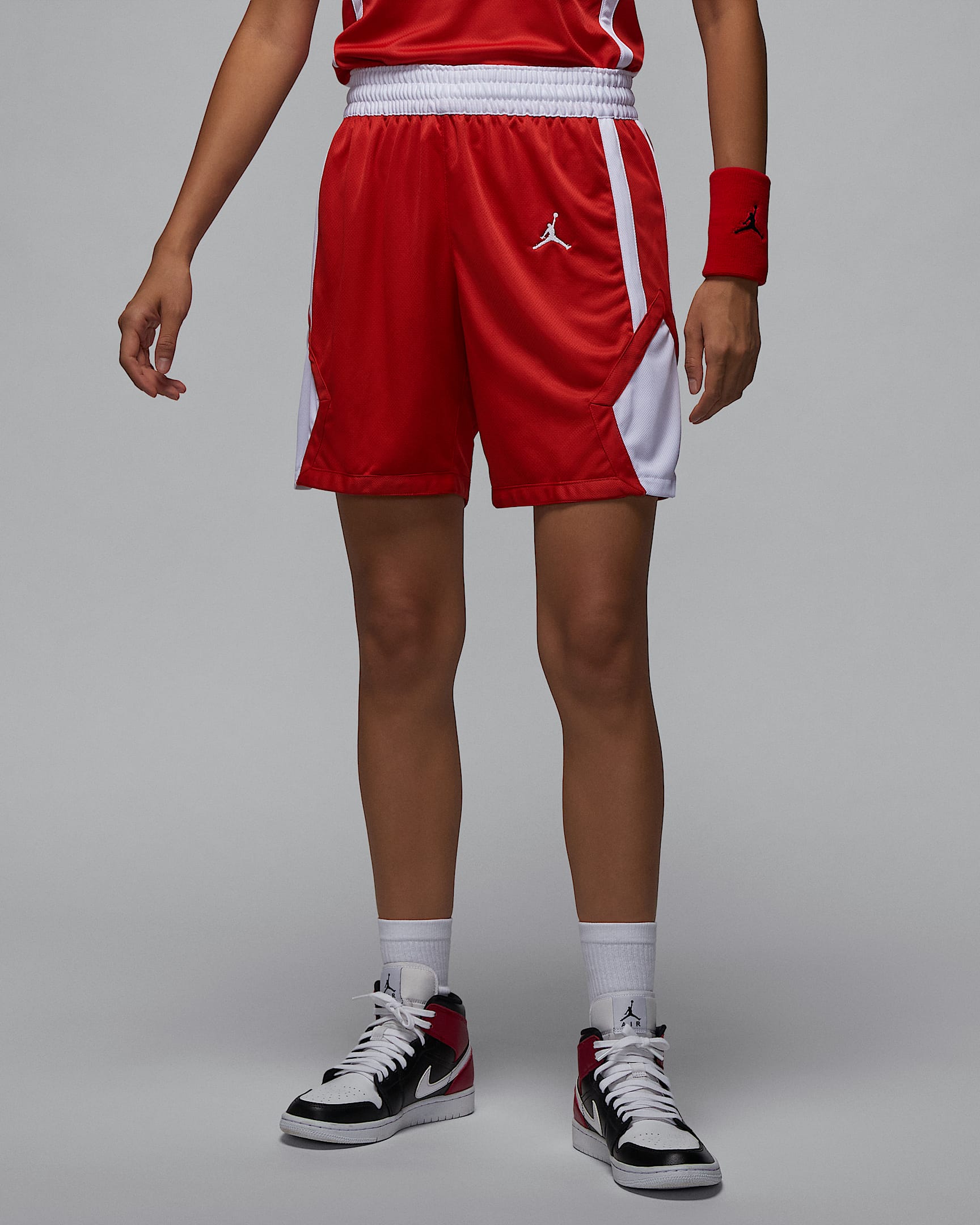 Jordan Dri-FIT 女子速干篮球短裤 - 大学红/白色/白色