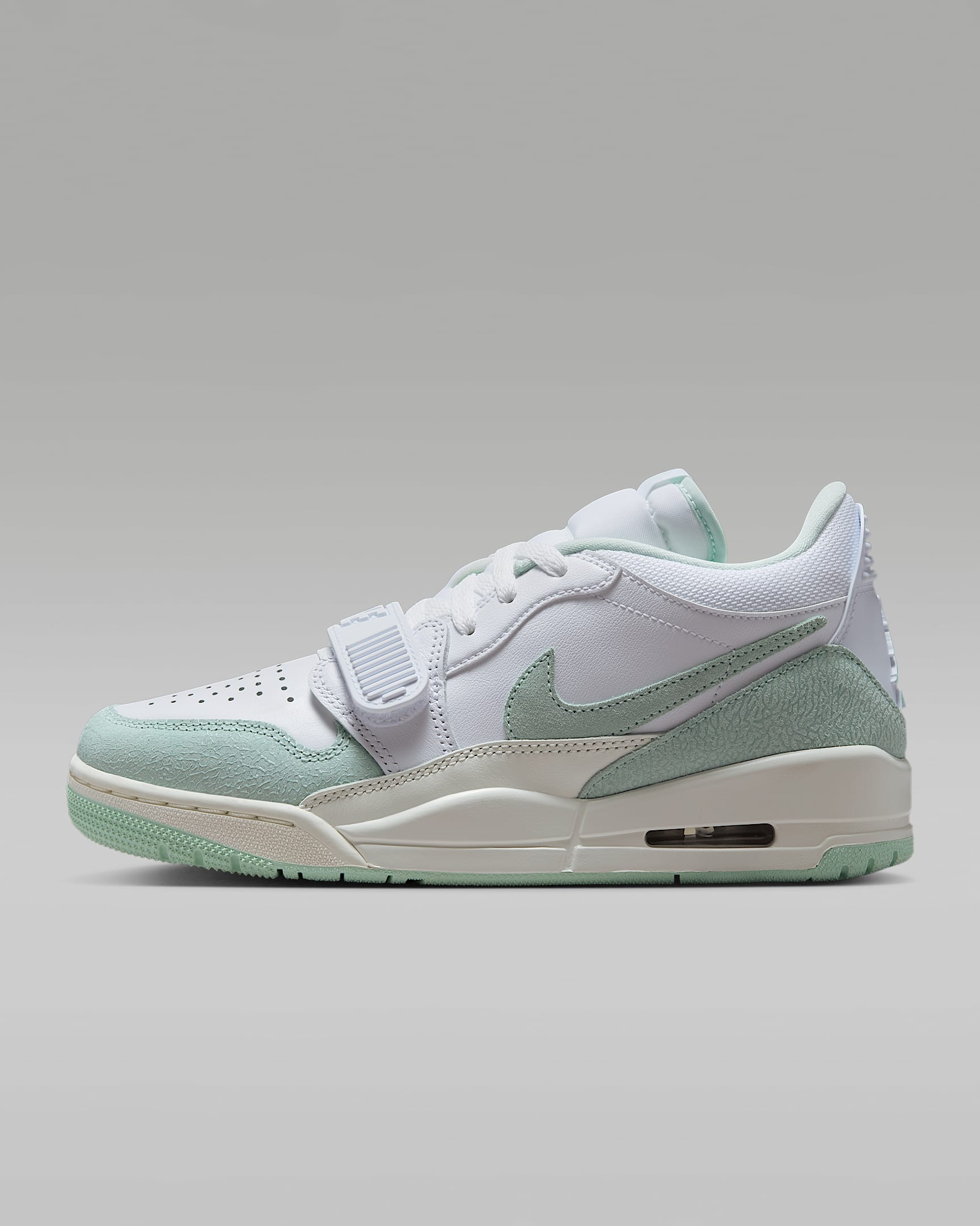 Air Jordan Legacy 312 Low AJ312 女子运动鞋 - 白色/帆白/伊格鲁蓝